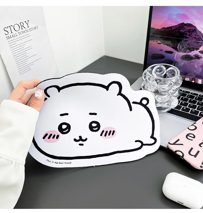 Chiikawa Cartoon Jiyi Usagi Ha - огляд і ціна Leather Desk Pad