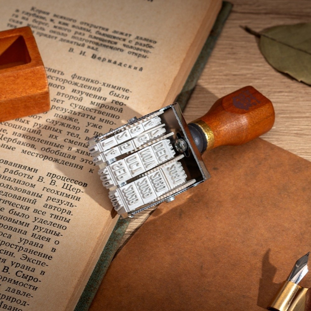 Retro Wooden Roller Date Seal  - огляд і ціна Rubber Date Stamp